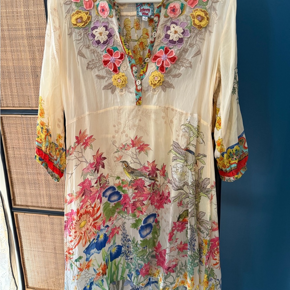 Johnny Was Sheer Floral Kimono with Yellow and Red Accents. Medium.